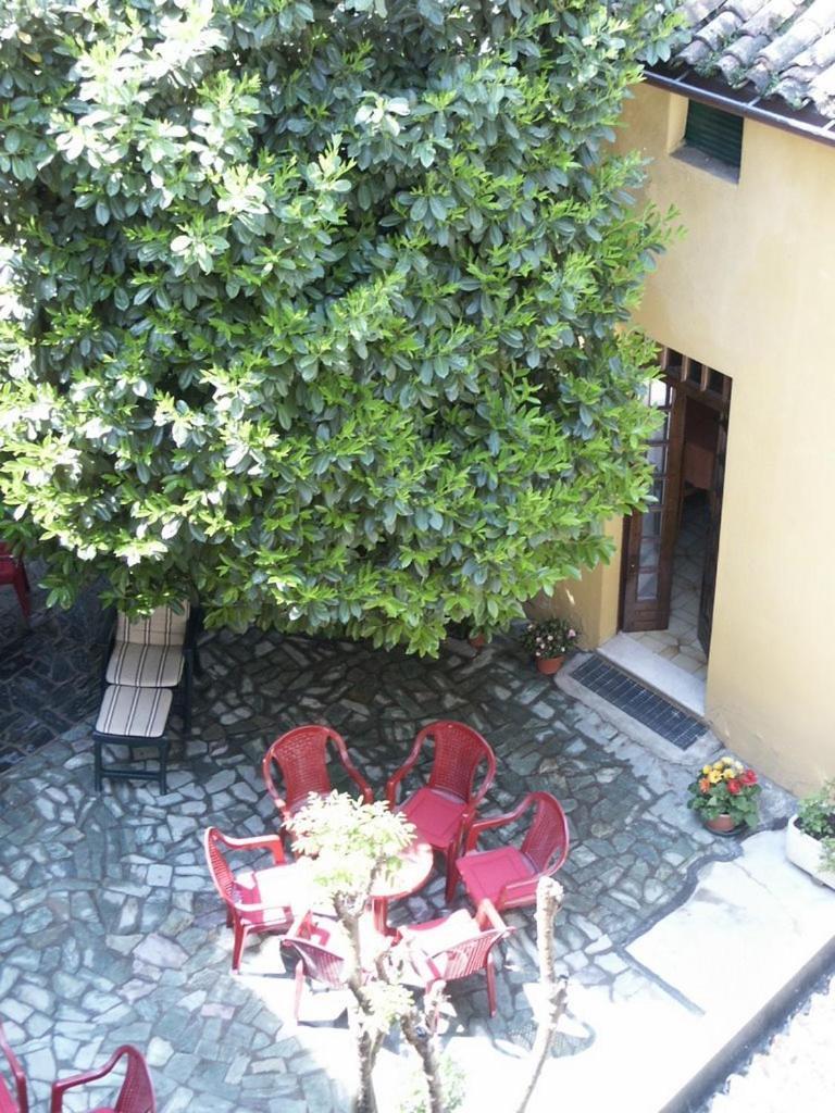 Albergo Corona Salsomaggiore Terme Luaran gambar