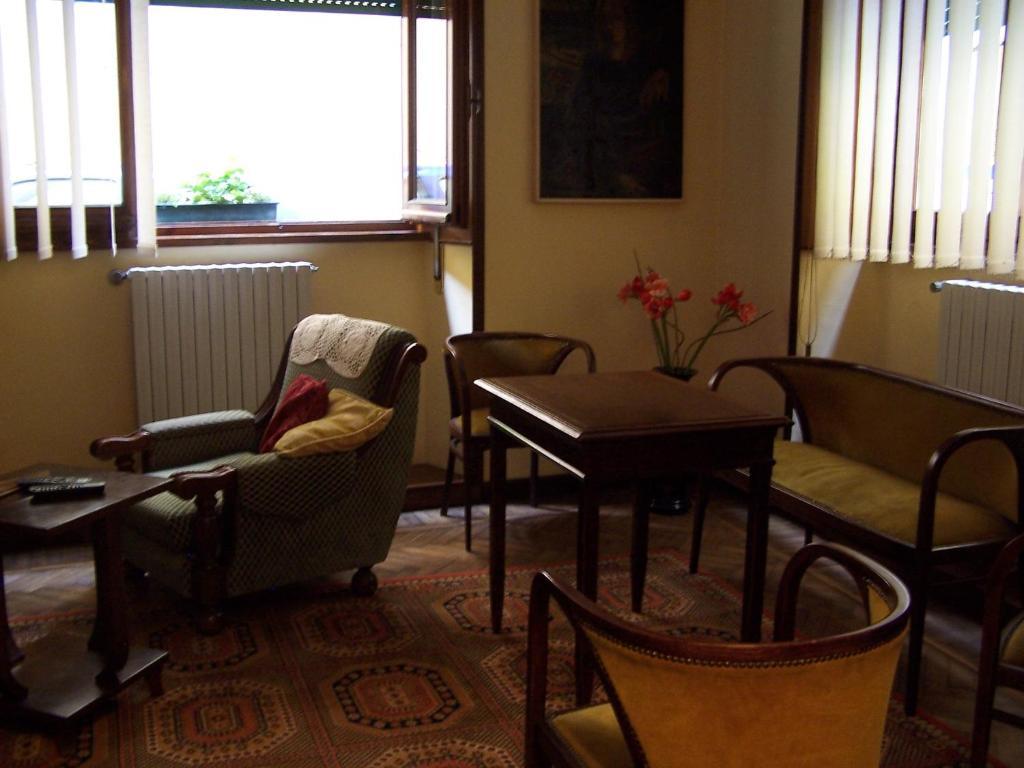Albergo Corona Salsomaggiore Terme Luaran gambar
